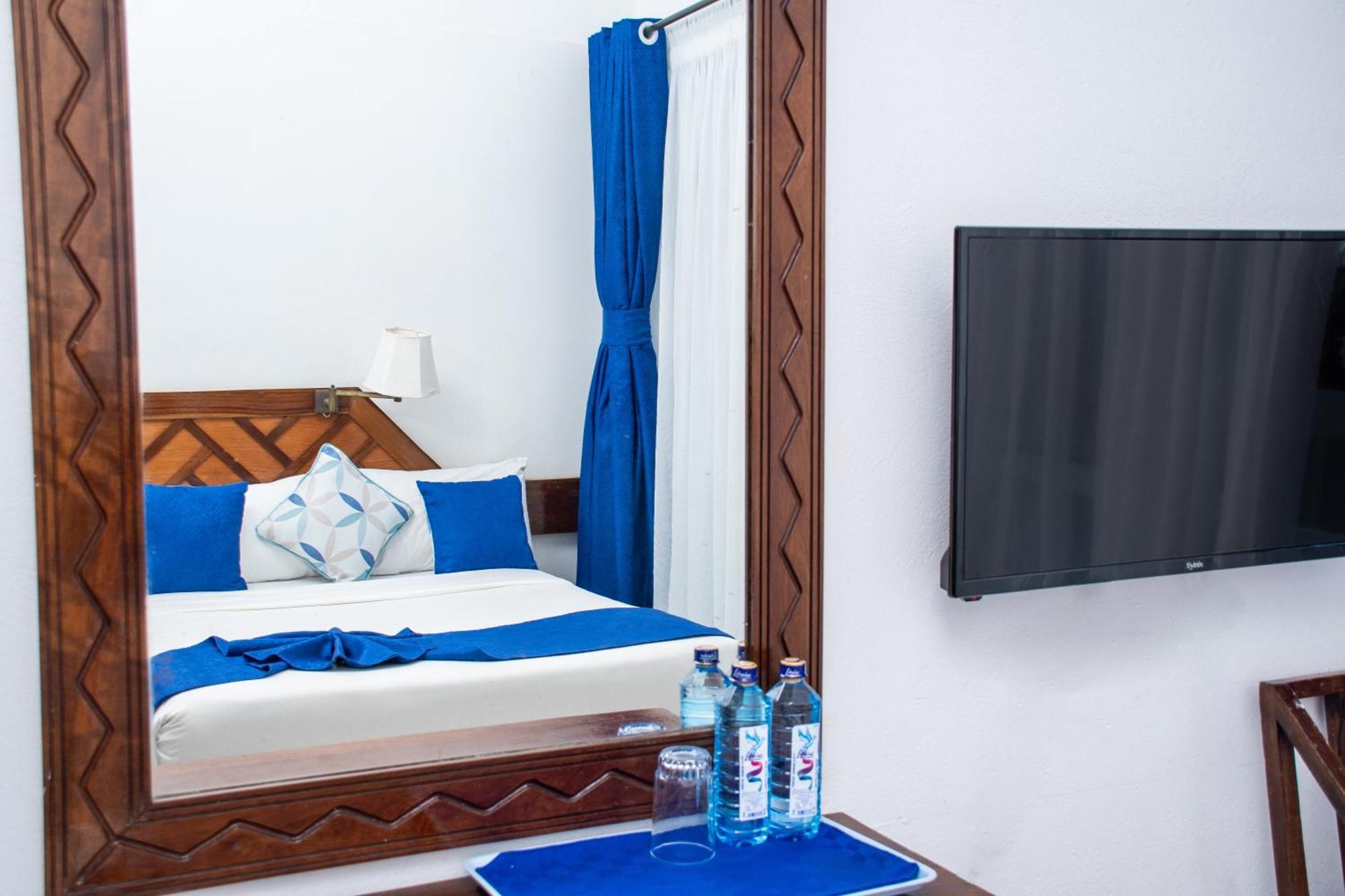 Mombasa Beach Hotel Exterior photo