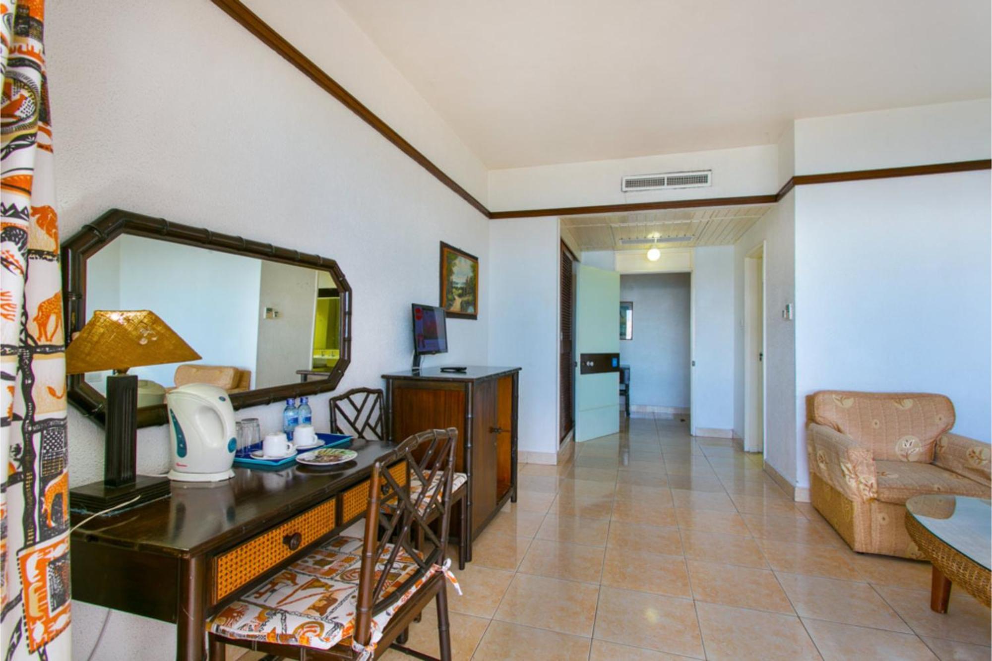 Mombasa Beach Hotel Exterior photo